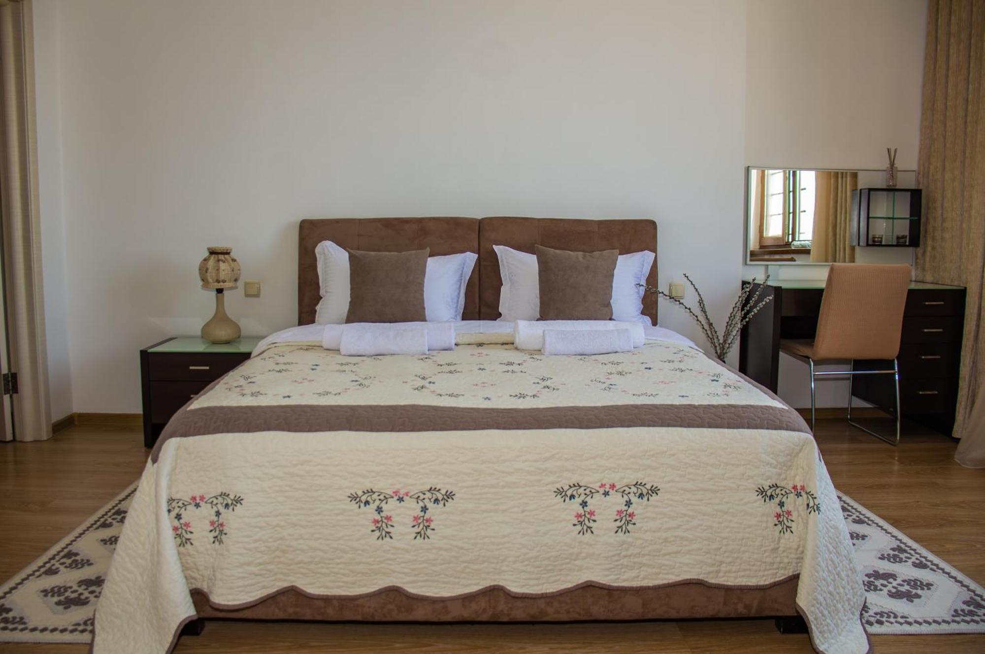 эдем Apartment Almaty